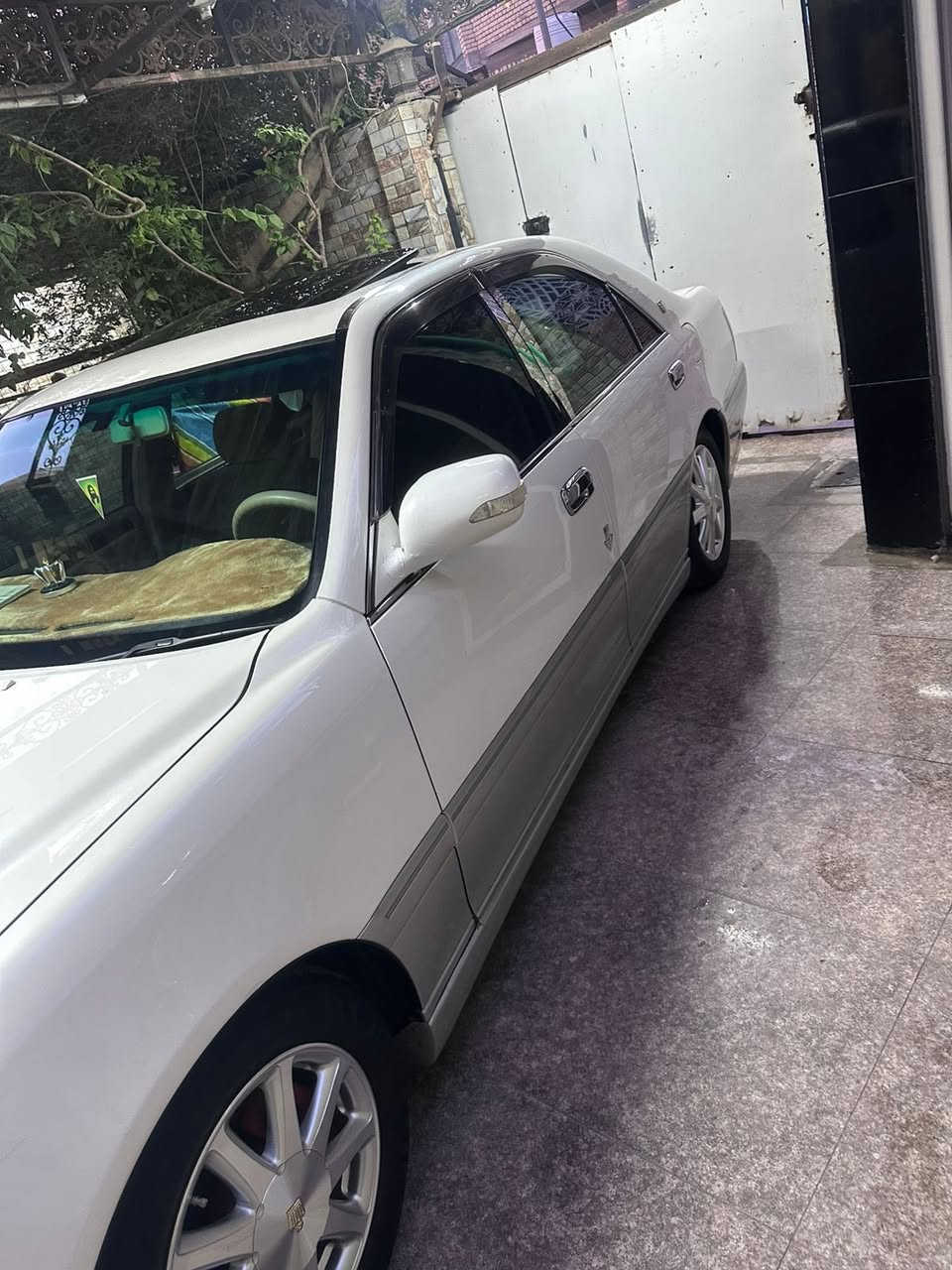 مساء الخير (جنون ) موديل 2000 شاصي 71 قرار 48 سياره حداده كير مكينه تبريد 100/100 / فول فتحه : (رقم بصره جديد مشروع وطني باسمي سياره ) السعر 143 وبيها مجال لشراء / *********** / مكاني بصره حي الأصدقاء
