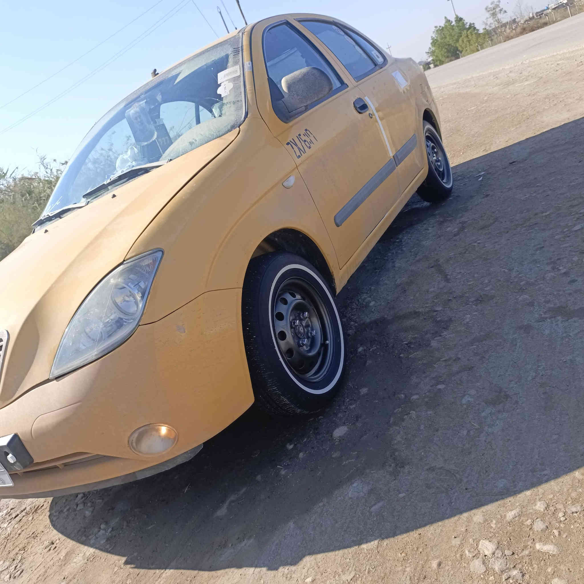 سلام عليكم طيبه موديل 2016 مكفواله كفاله عامه شرط السونار تخم تاير جديد حدايه جديه مكينه وكير كفاله عامه تبريد ثلج سياره جاهزه من كلشي رقم واسط مشروع وطني مصفره هيه وغرمات مكان السياره كوت مركز المدينه السعر 45 الاستفسار الاتصال على ***********
