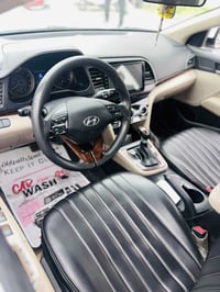 الانترا • ٢٠١٩ • محرك ٢٠٠٠