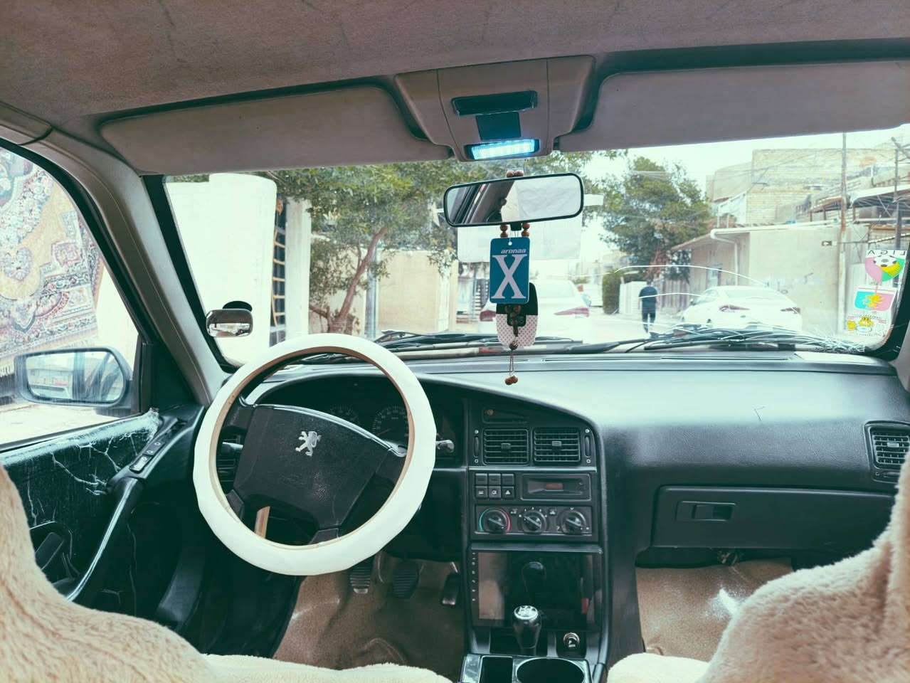 جي ال اكس موديل 2012 محرك كير خير من الله تخم تاير حداديه 80% رقم دولي نجف مكان السياره بغداد بياع شرطه الرابعه سعر 35 وبيه مجال قليل للاستفسار اكثر اتصل ع الخط وخادم لطيبين
***********
