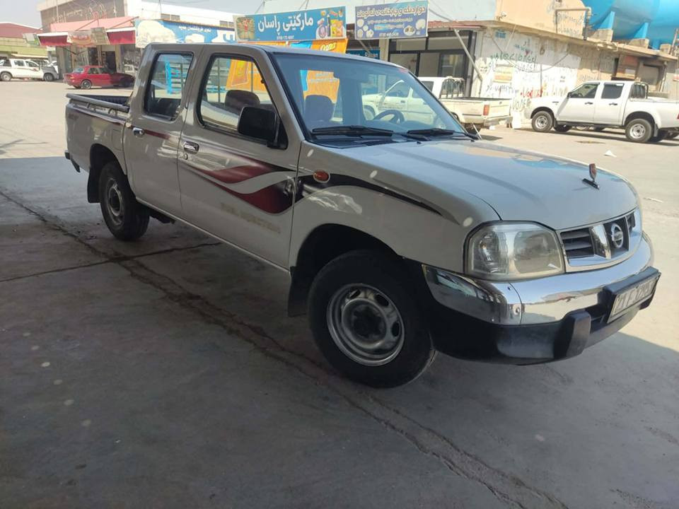 نیسان پیکاب بۆفرۆشتن مۆدیل (٢٠٠٧)سەیارەکە زۆرخاوێنە پێویست بە وەسف ناکات ناو سور گێڕو مەکینەو ئەکسلی بەشەرت تەحویلو غڕامەو بڕانەوە بەشەرت تەنها نیوجامڵغی بۆیاغە بێ دەعمو لێدراو ڕەقەمو سەنەویی هەموی نوێیە تاکو (٢٠٢٧)پارەی ژینگەو ڕێگاوبانی دراوە بای (118)گەڵاو معامەلە کی کەم لە خەلەکانە بۆ زانیاری زیاتر تێل بۆخاوەنەکەی بکە (***********_*********** دخان, السليمانية
