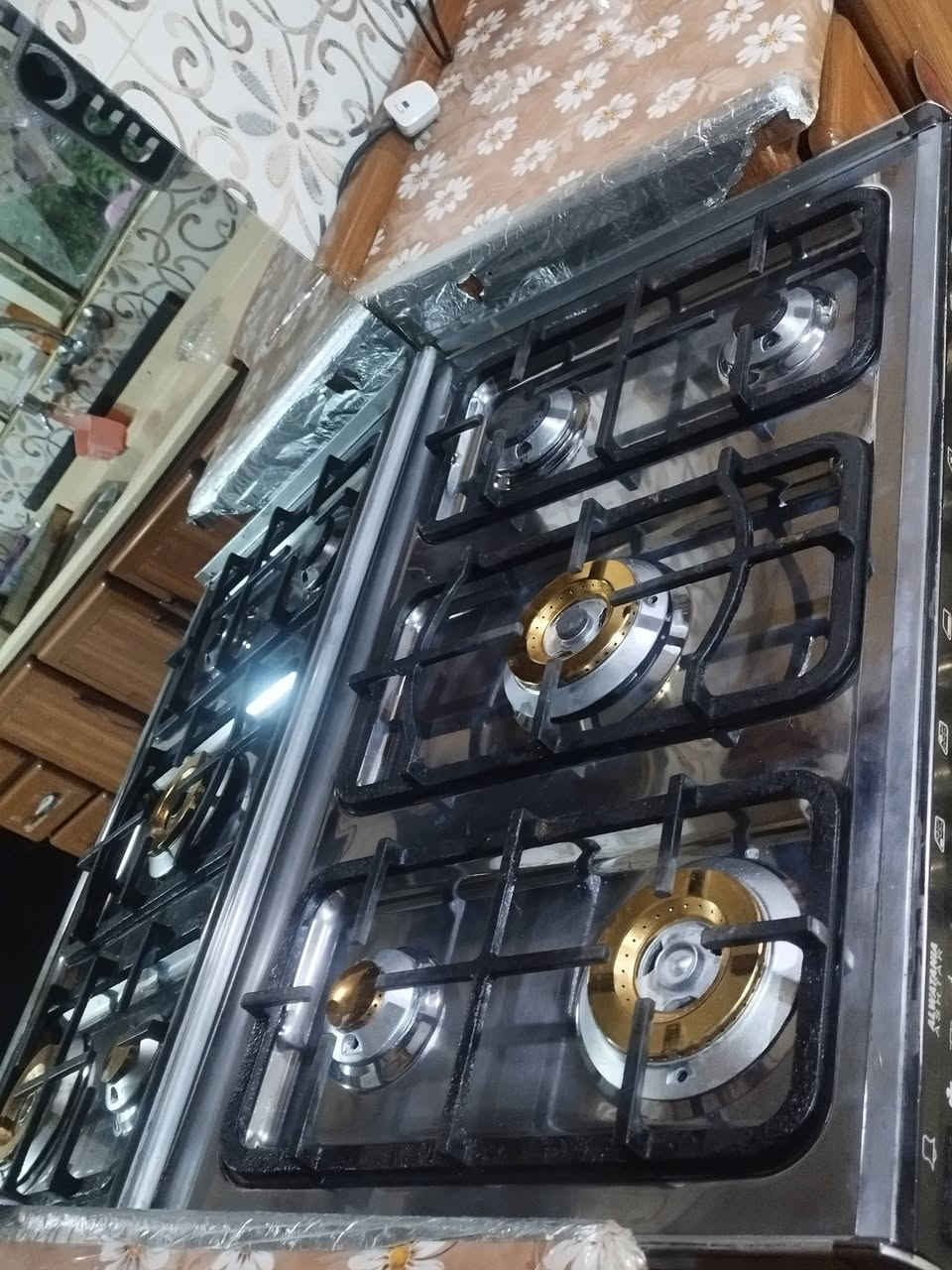 طباخ لبيع ***********
