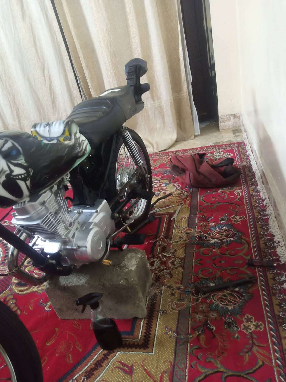 سلام عليكم شباب نامه شلامجه 2025 بشرط من التاير لتاير كله جديد نشاط معدل بشرط وياله مصطره زوج تايرات جديد مابيها نقص للبيع او مراوس بدراجه كامله سعر500 بيها مجال قليل لشراي يتفضل خاص او يتصل ***********
