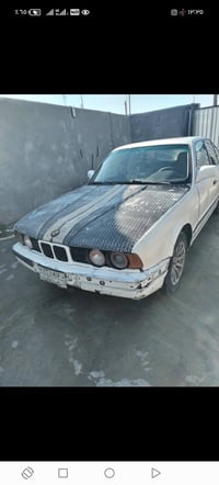 بي ام 525 • محرك 6 • كير اوتو