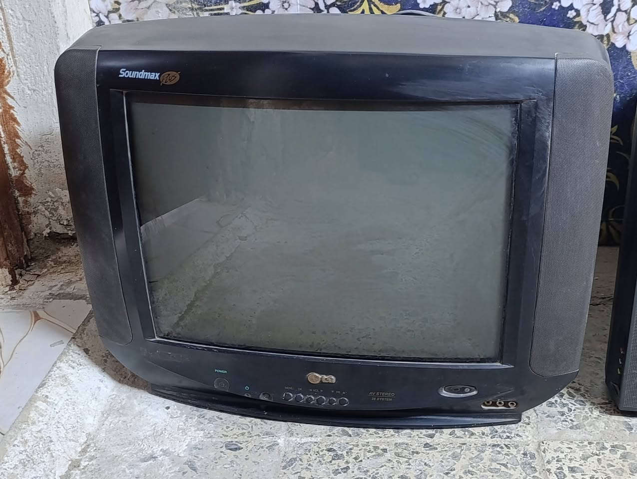 تلفزونات 2 للبيع مكانه ناصريه مركز سعر واحد 25
***********شرط شغلهن بل لا تاخذهن
