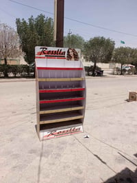 عارضة اصباغ للبيع السعر 50الف وبيها مجال للاستفسار 07815243102