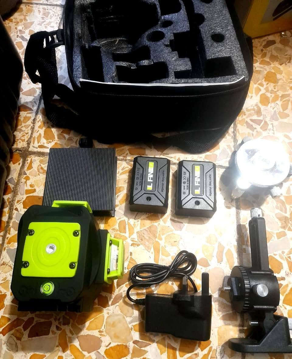 كبان ليزري 16 خط  360 درجة، يتميز بالدقة العالية، والرؤية الجيدة بفضل الليزر الأخضر، ووظيفة التسوية الذاتية، وإمكانية التحكم عن بعدمزود  بحامل ثلاثي القوائم أو قاعدة تثبيت، وبطاريات، وشاحن.


**إذا كنت صاحب هذا الإعلان وتريد حذفه لأي سبب، رجاءا أرسل رسالة إلى الدعم الفني**