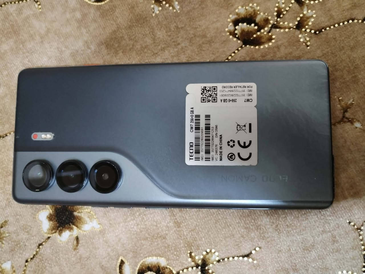 تكو كامون 40برو5G
اسود جهاز نضيف حيل استعمال شهر 
للبيع السعر 400مكان موصل مع الشاحنه الاصليه لجهاز بوبجي 90fsفريم حقيقي باقي الالعباب120fs يفيدك راسلني خاص


**إذا كنت صاحب هذا الإعلان وتريد حذفه لأي سبب، رجاءا أرسل رسالة إلى الدعم الفني**