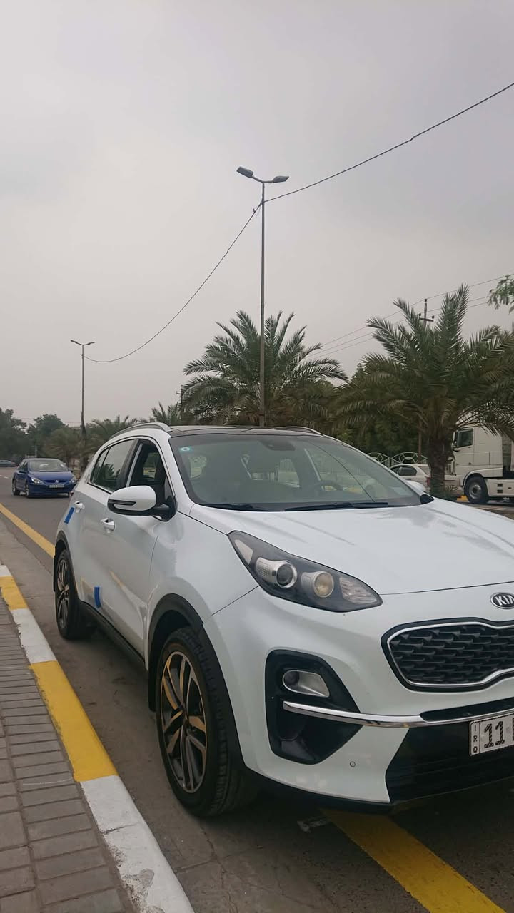كيا سبورتج موديل2020  خليجي كفالة من الصبغ والتبديل فقط بارد
فول السياره
بصمة
بانوراما
حساسات
تحكمات استيرن
شاشة 
كشنات جلد وكهرباء
كامرة دواره
سيارة ب اسمي تحويل مباشر
هزه وسنويه قبل فتره جددتهم
عليها ادامة كامله من تخم تاير صدر امامي خلفي 
السعر197$ بيها مجال
مكان بغداد
***********

