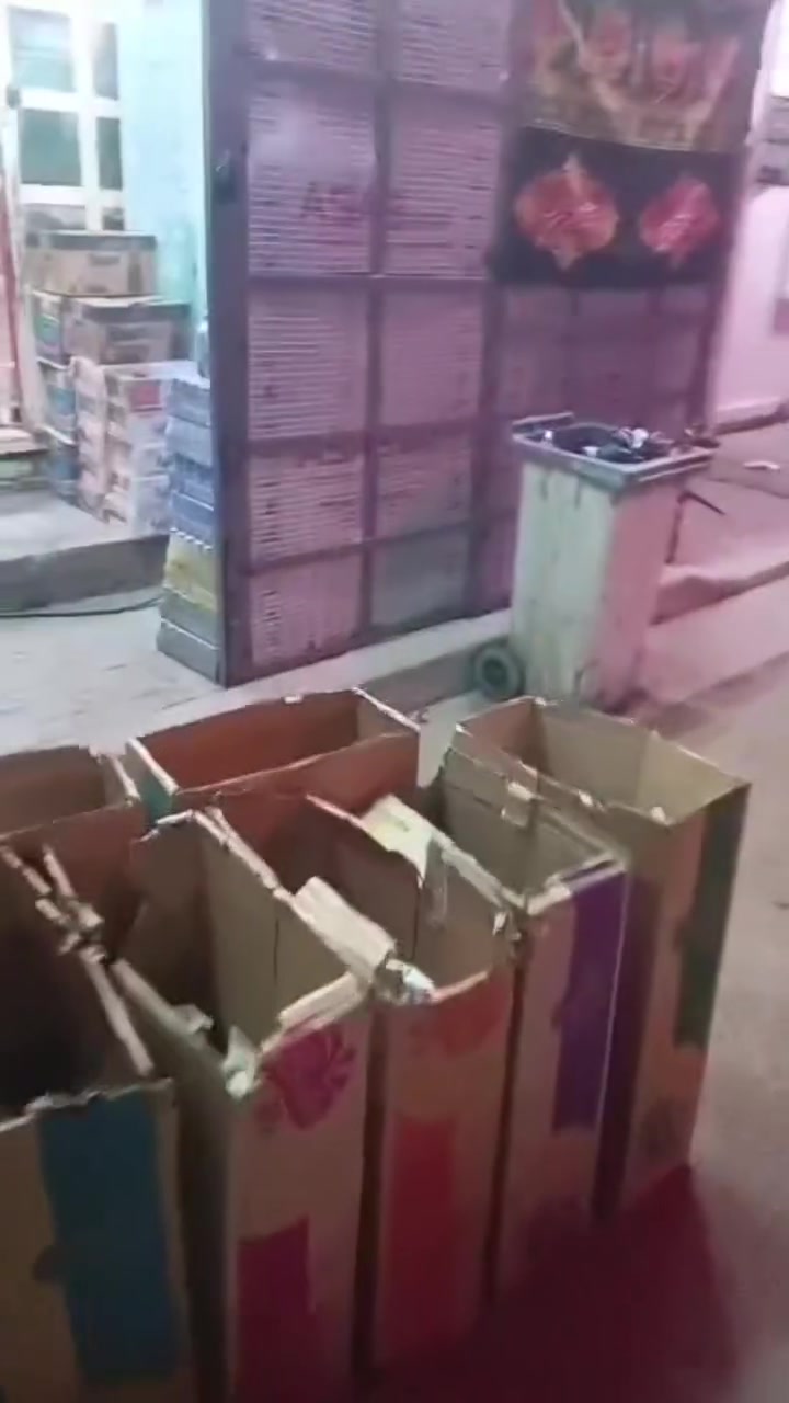 سلام عليكم اسواق للبيع عنوانه بغداد حريه دباش قرب سكت القطار هيجاره ١٥٠الف وارده ايومي دخله ٤٥٠ يوصل هله ٥٧٥  اسوق مرتبه وشغله سعره مناسب وارده شهري مليون ١٨٠٠ 
عدم تفرغ خال بيه عمال ذنين شراي تعالي خاص هو تنتصل عليه طيك تفاصيل وتجي شوفه وجيك قوهم يوميه بشكد اسوك ذاك وقت تأخذه وشايف مليون خير عليه رقمي ***********
