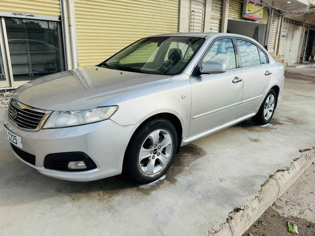 السلام عليكم كيا اوبتيمه خليجي موديل 2009 حره تحويل ثاني يوم مشروع وطني سنويه ل 28 رقم نجف دولي هزه جديده راعيه يمي بل الناصريه بيه صبغ جاملغ الامامي والهلال فقط والباقي كفاله لاضربه ولاصبغ ولاتبديل سياره جديده وجاهزه كير ومكينه وحداديه وتبريد تدفئه اربع تايرات جديدات موصفات شاشه وكامرا تحكم استيرن جيهتين حساس خلفي بلاجكتور 5 ويل كب مكينه 2000 شرط مامفتوحه دواخل جدد ترايه كلش حلو السعر 105 مكان السيارة الناصرية الاتصال ***********
