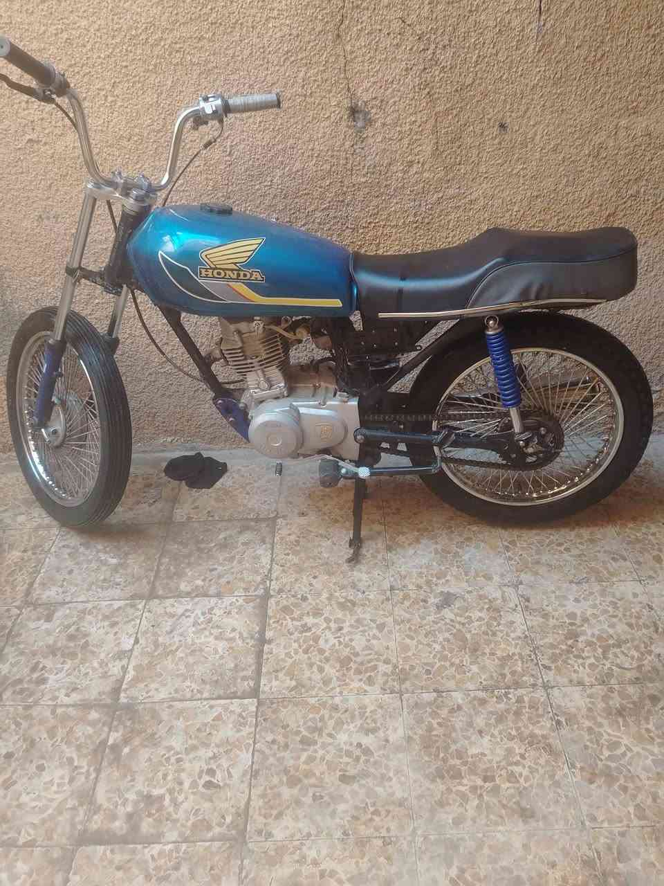 للبيع أربعة كير كلك سعر 245 وبيها مجال شراي يدخل خاص


**إذا كنت صاحب هذا الإعلان وتريد حذفه لأي سبب، رجاءا أرسل رسالة إلى الدعم الفني**