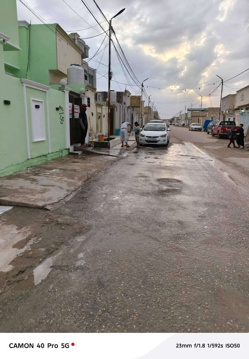 عرض مرتب 150 متر. للبيع 🏤خط اول 
بسعر مناسب جدا ٥٧ وبي مجال 

شغل متعوب عليه وموقعه حلو 🏗 

#موقع_البيت/ بنجف مقابل ملحق قريت الغدير 
 
#نوعيت_البناء/ طابوق جمهوري اساس وسقف صب 🧱

#شارع تبليط بعرض 15 متر     مع اناره ليليه كامله 💡

#نوع ملكيت البيت طابو زراعي سند 25. مع قرار محكمه 📝

للستفسار *********** .   يوجد وتساب 

#ملاحضه //توجد كافت المساحات
