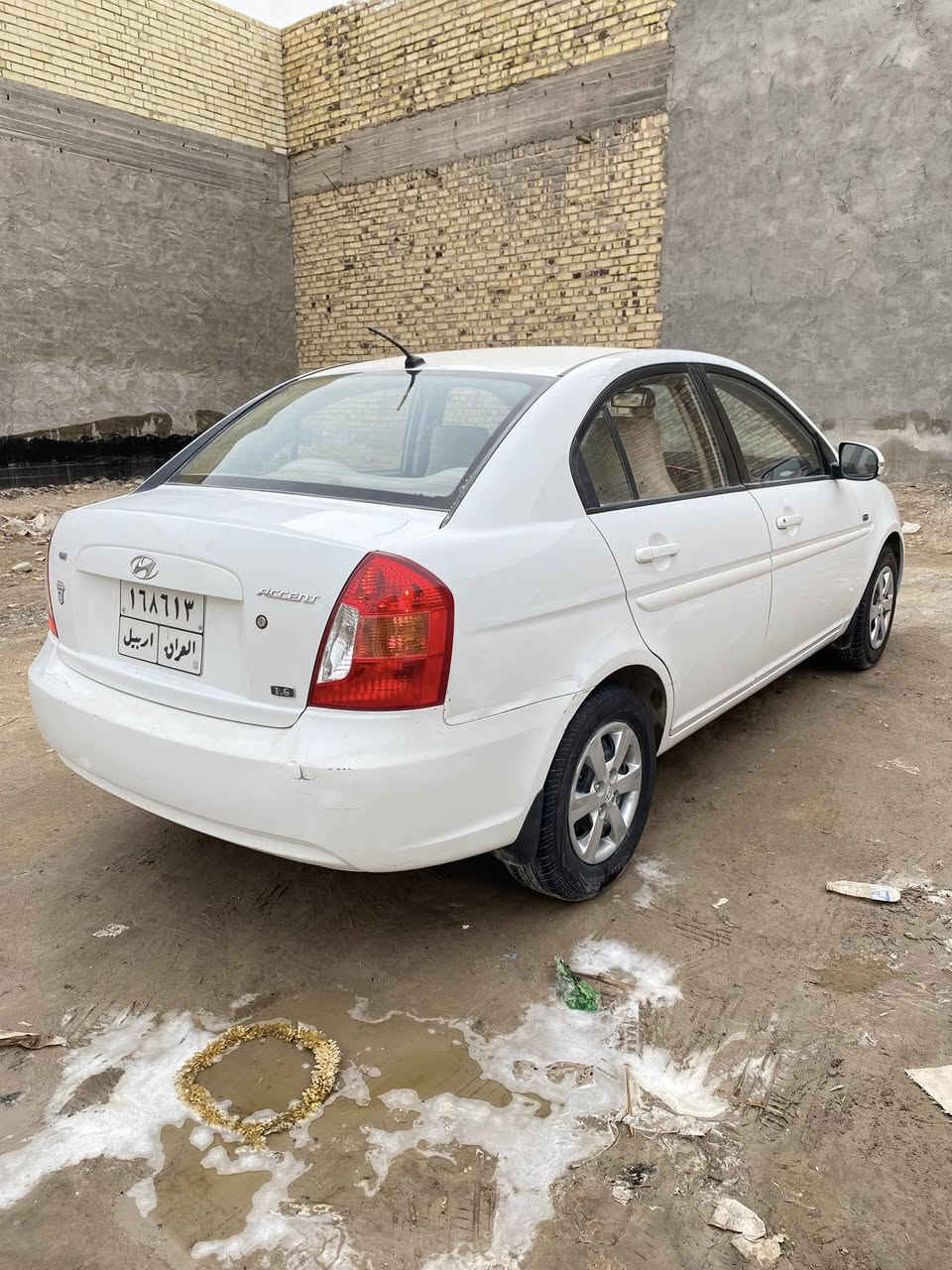 للبيع اكسنت 
مديل2011

سياره جديده ماشيه 119الف فقط 
محرك1600

مكفوله من كلشي 

بيهاا فقط بارد خفيف

تبريد ثلج 

تخم تاير جديد  

السعر 98وبيهاا مجال

المكان:نجف شارع المطار 

للاستفسار:‏***********
