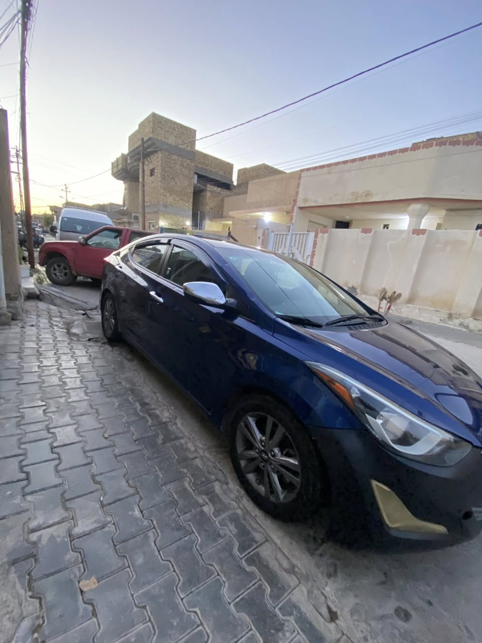 السلام عليكم 
النترا موديل 2016 محرك 2000 
حادثها ب امريكا جاملغ عكس السايق ومصلح بارد بدون صبغ فقط تكحيل وبيها شكم ملاحضه تجي وتشوفها 
مابيها صبغ ابد فقط الدوسات معمرات 
رقم واسط ب اسمي تحويل مباشر 
تبريد منضومه كامله جديده
السعر ١٢٠ / مكاني كوت 

للستفسار ***********
