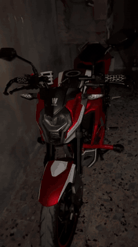 بسبب ضروف مشتري شباب دراجه للبيع دي ار بيع مباشر وتحويل مباشر لحد يخاب...