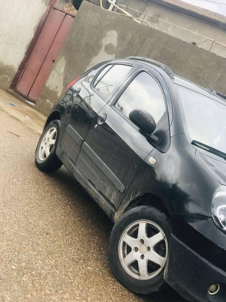 سلام عليكم 
سياره جيلي للبيع موديل 2013 نضيف كلش رقم سليمانيه جديد تريد تحويل او وكاله سياره جاهزه
سعره 55 بي مجال للطيبين
***********
