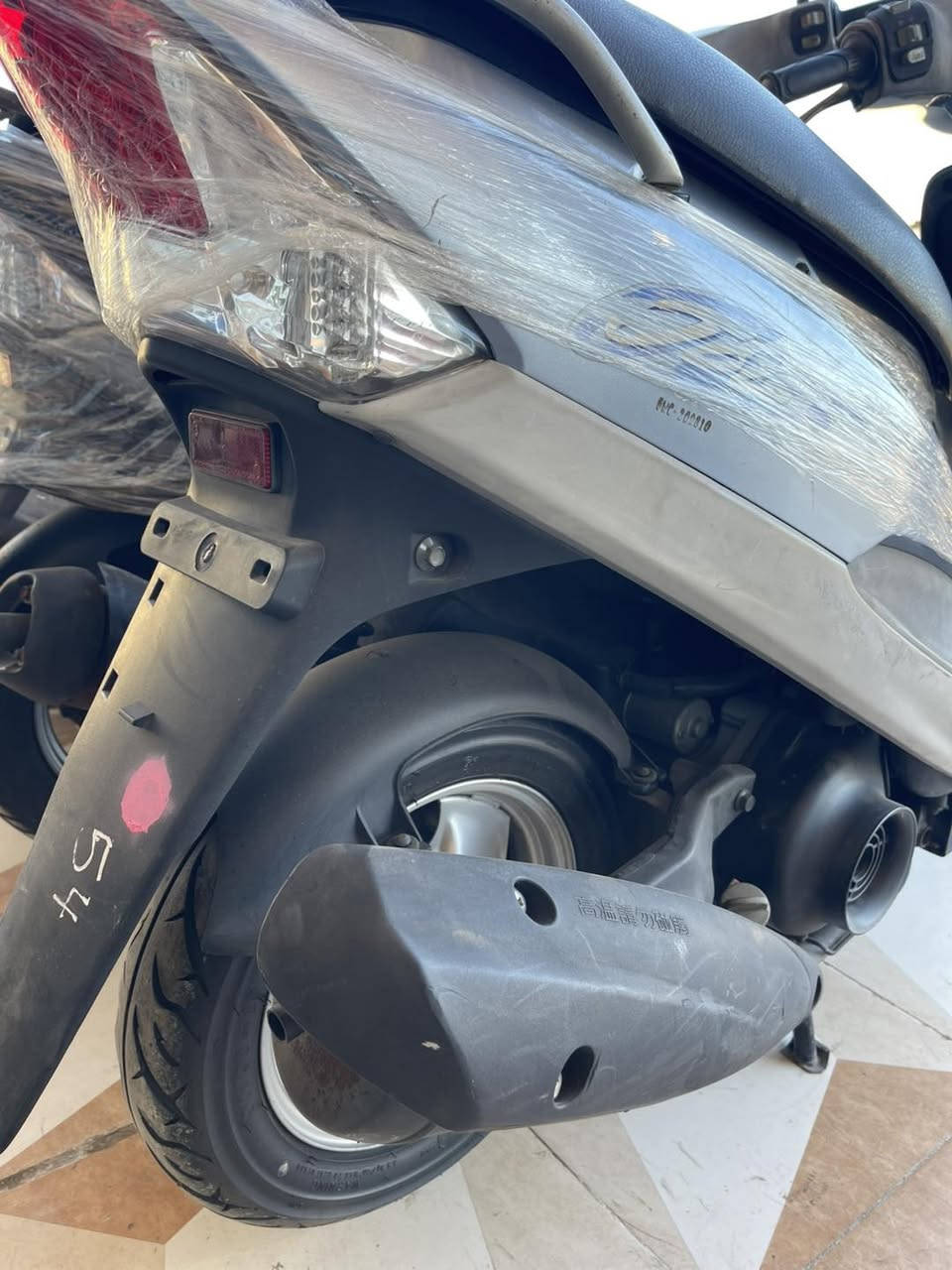 يا الله ماكس عدلة + ماكس منغولي 
حاوية شرط بدون غسل بدون بوليش 
دهن + باتري جديد شرط نكرة سلف 
ختم واحد كفرات وسواد وي المكينة 🈵

متوفر نقد ومتوفر اقساط على الماستر الرافدين 

للاستفسار زيارة المحل حي النفط قرب ماركت الجود 
او الاتصال على : ***********-***********
