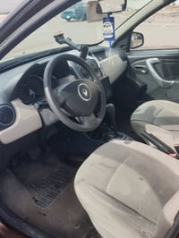 رينو داستر 2016 فرنسي رقم بغداد مكينة 2000  كير مكينة مكفولات  تبريد ت...