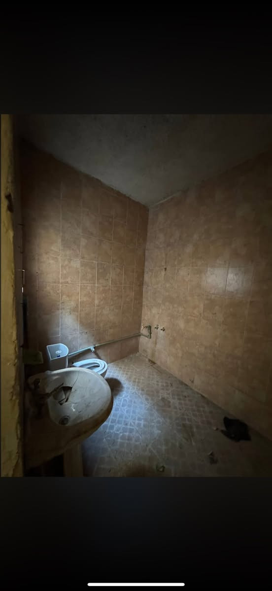 أنسب عقار 50 متر بحي الجهاد بل الفين 🏡

🔴دار 50 م  للببع السعر 85 بي مجال  

يحتوي على  غرف نوم وصحيات مطبخ صاله 

حي الجهاد بل الفين ثاني فرع 

نظيف جاهز السكن 

عقارات حي الجهاد بيع وشراء 

للاستفسار  *********** ☎️ واتساب
