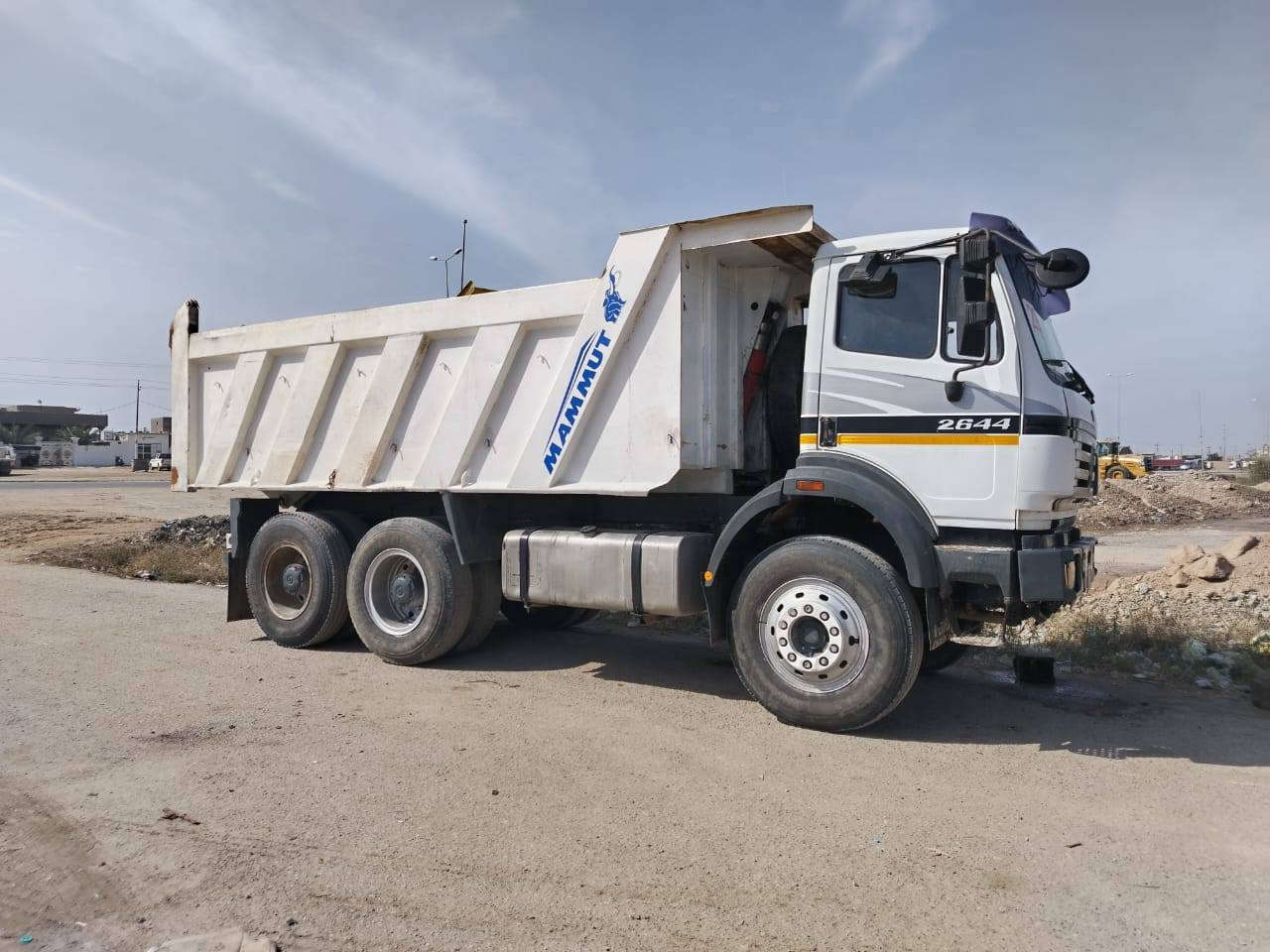 البي قلاب موديل 97 مكينه 44مجموعه نص بدي مايلر ابلادي رقم انكليزي نجف تحويل ثاني يوم سيارة جاهزه من كلشي***********
