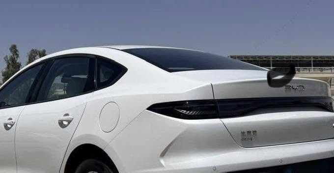 السلام عليكم 
للبيع 
بي واي دي سيل فايف ويلكب كروم  ماشية 5000 بانزين و 2000 على الكهرباء  جايبلهة شاحنة بدون ايرث الاصلية رقم بابل 
بيهة رصعتين مأشر بلصورة جدا خفيفات وخدش بلباب عكس السايق 
السعر  19 مليون 300
واتساب موجود 
***********

