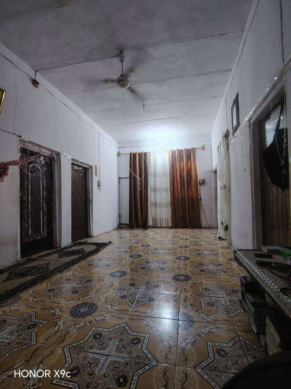 اللهم صًلّيےّ ع محمد وال محمد
السلام عليكم لبيت للبيع🏡 / طابو صرف
        ..مساحَة البيت مـ200
عدد غرف نوم 2
   📍موقع البيت الشيشان الاولئ موقع📌 متاز جدأ
  

رقم الهاتف ***********👉
