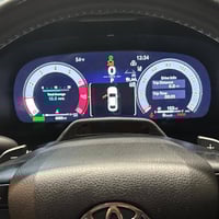 تويوتا كراون 2024  السيارة بيهة تبديل باب خلف السائق صبغ جاملغ الخلفي ...