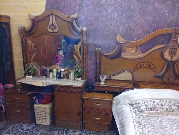 غرفة نوم للبيع السعر 500 الف وبيها مجال الاتصال على الرقم. ***********
