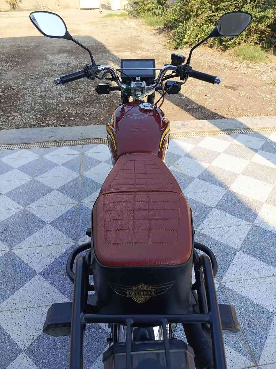 السلام عليكم دراجه للبيع موديل 2025 محرك 200 كفالة عامة الون موراني سويچين 2 بصمتين2السعر خاص المكان ديالى خان بني سعد الرقم ‏‪***********‬‏
