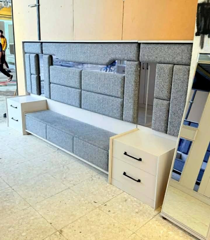 ✨ غرفة تركي 🇹🇷 اصلي صبغ حراري 9 قطع
نظام أبواب  موديل حديث 
سرير مخزن عملي
 ضهر بلوك
 قماش وتر بروف أصلي
✨ نظافة 90/💯
السعر  / ٩٠٠ عرض خاص 
شد ونقل مجاني داخل بغداد
 توصيل للمحافظات بأسعار رمزية


**إذا كنت صاحب هذا الإعلان وتريد حذفه لأي سبب، رجاءا أرسل رسالة إلى الدعم الفني**