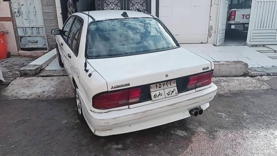 مستڕبۆشی گڵاند مۆدیل ١٩٩٢ بە شە رتی گیڕ ۆمە کینە ورگە روا بڕاوە بە شە رت سیاڕە کە هیچی نیە زور پاکە تحۆیل ۆ؟غرامە بە شە رت سعری ٣١ ورقە ومجاڵ  ٥ ورقە غڕامە ی ڵە سە رە دواێ معامڵە بیبڕە ژماڕە مۆبایل *********** أربيل, العراق
