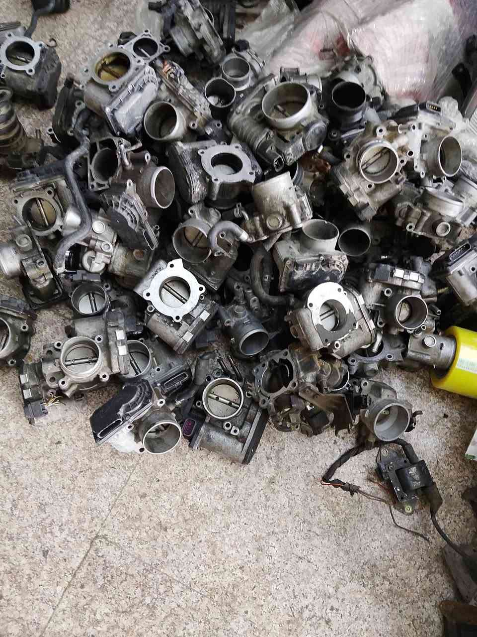 جويترات ويدات لايت ودبات  ماءوماب سنسر البيع كل الكميه سعرالقطعه 5000الاف ***********
