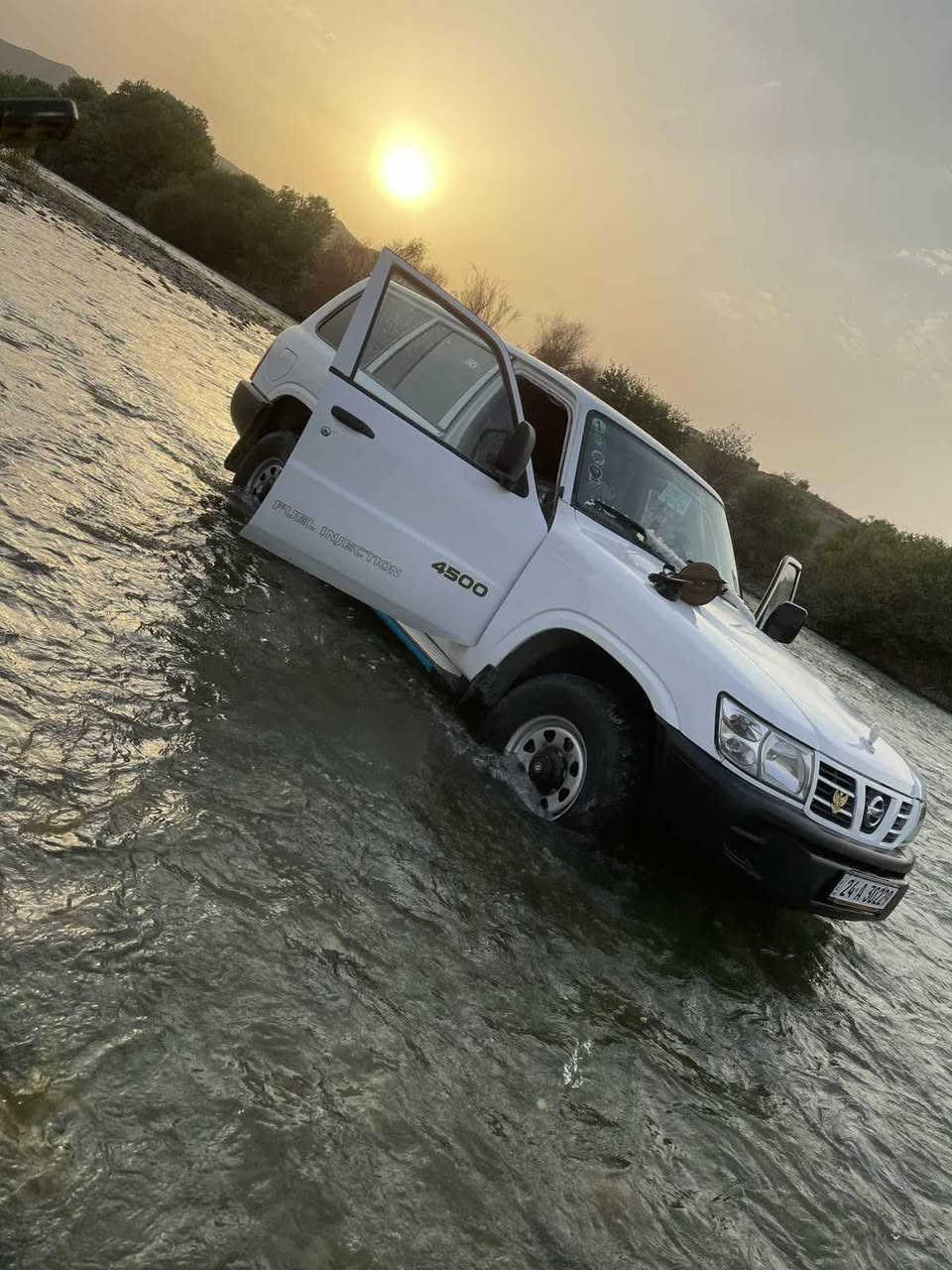 سعر بلاش🔥🔥
نیسان پتڕۆڵ مۆدێل 2002 محەسەن ناو بۆر 
گێڕو مەکینەی بەشەرتی هەزار فیتەر 
مەکینەی  نەکراوەتەو
غازو بەنزین 
تەقینی و شتی نیە 
بۆ نرخ کۆمێنت بکه📤
یەک پەڵەی زۆر بچوکی بۆیاخە شایەنی باس نیە 
224 هەزار هەقیقی ڕۆشتوە بەشەرتی هەزار کۆمپیتەر 
سەنەوی تاوەکو 2030 تازەیەو بەناو خۆمانەوەیە 
دەفتەر بەنزینی هەیە 
تازەش پاتریو سلف و چوار تایەیی دانلوپم بۆ کڕیوە
***********
***********

ئـەگەر سەیارەکەت دەفرۆشیت نامە بنێرە با بلاوی کەینەوە لۆت
