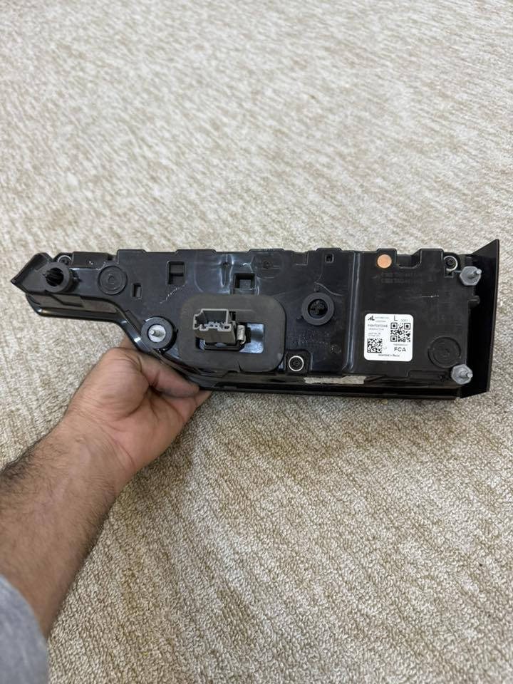 غراض جيب الشكل الجديد 
للبيع 
***********
