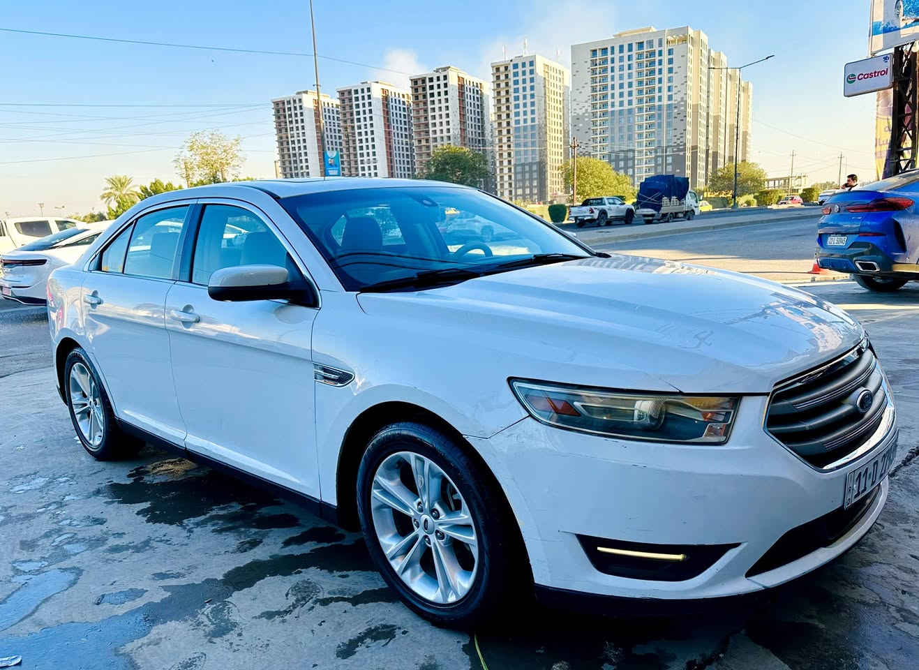 فورد تورس 2013
خليجي ابيض وكاله نيفا
مواصفات SEL
محرك 6 سلندر  
حجم  3500
رمز سري على باب السائق 
فتحة سقف سلايد روف
كشنات امامي  كهربائي
داخل بيجي 
شاشة كبيرة
لايتات زنون
حساسات خلفي 
سويچات ثنین
 تحكم استيرن
ومثبت سرعه 
مانع انزلاق 
تبريد تدفئة شغالات 
تشغيل عن بعد 
٥ ويل كب حجم ١٨
كير محرك بحالة جيدة جدا
بجم كبس بيها صبغ الجاملغ الخلفي وشوية من الصندوك وبيها رصعات تحتاج بارد 
السيارة ماشية ٩٢ مايل
سيارة بأسمي و تحويل مباشر
مكان السيارة بغداد
السعر ۱۱٥ وبيها مجال 
***********
رقم جديد انكليزي
