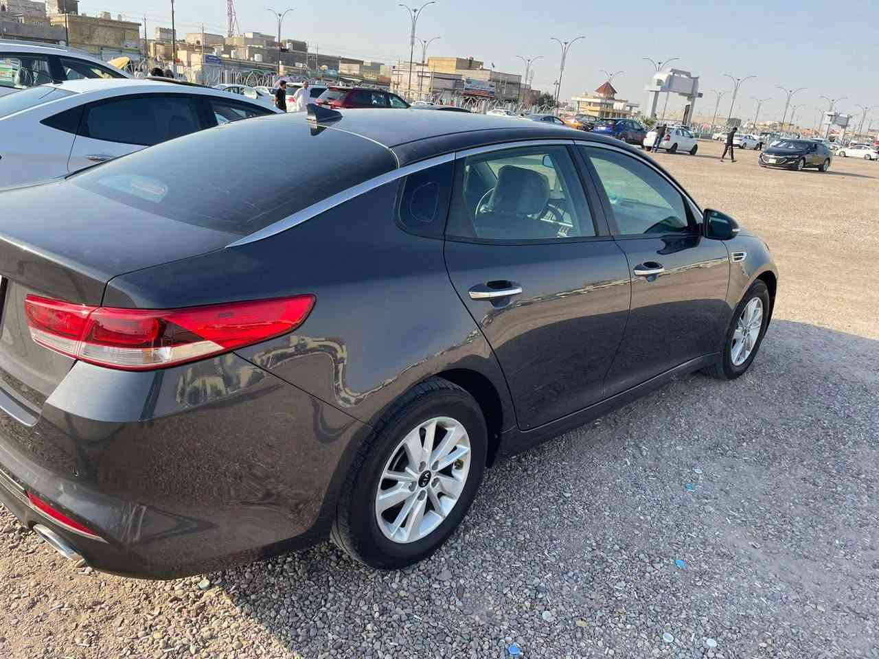 السلام عليكم 
سياره اوبتيما 
وارد امريكي 
موديل 2018
ضرر سياره بنيد وجاملغ 
سياره حلوه ونظيفه ماشيه 92ميل 
كير مكينه بالجيس 
تبريد ثلج 
كامره خلفيه حساسات خلفيه نقطه عمياء اشاير في المرأة 
شاشه كبيره هزه وسنويه جديده تنتهي سنويه 2030رقم بصره
 
رقم الهاتف ***********
