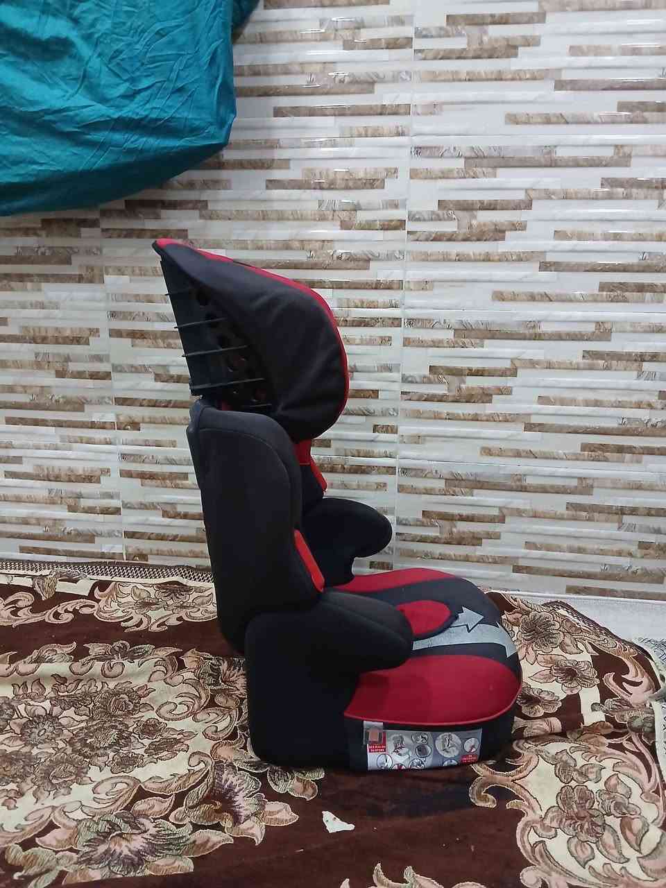 کورسی ناو سەیارە ئەوروپیە زۆر تۆکمەیە ، گەورەو بچوک ئەکرێت بەپێی تەمەن و باڵای مناڵەکەت ،قایشی بەستنەوەشی هەیە ،  لە شەش مانگ بۆی  ئەبێت تا 8 ساڵ ،
سعریشی زۆر گونجاوە سعری 20 هەزارە  قفڵی
لەسلێمانیە و گەیاندنیش هەیە*********** السليمانية, العراق
