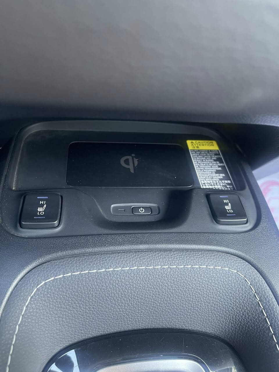 السلام وعليكم كورلا ٢٠٢٤ هاج باك xse
سيارة فول 
كشنات جلد ومخمل 
كشن كهرباء +هيترات
شاشة كاربلي وايرليس
شاحن وايرليس
مودات قيادة 
تشغيل بصمة
هاند بريك اوتو
اوتو ستوب
 سيارة تو كولر 
محرك ٢٠٠٠
شاشة اعطال 
رادارات فول حتى يطلعلك هذا الشارع شكد تمشي سرعةبالدشبول
عداد سرعة متغير حسب نوع القيادة
رقم بغداد 
ويل سبورت 
اشاير بالمري 
حساسات بالمري الجانبية تنبيه اذا سيارة تفوت بصفك حتى والسيارة طافية 
بيع او مراوس حسب القناعة 
رقم الهاتف ***********
