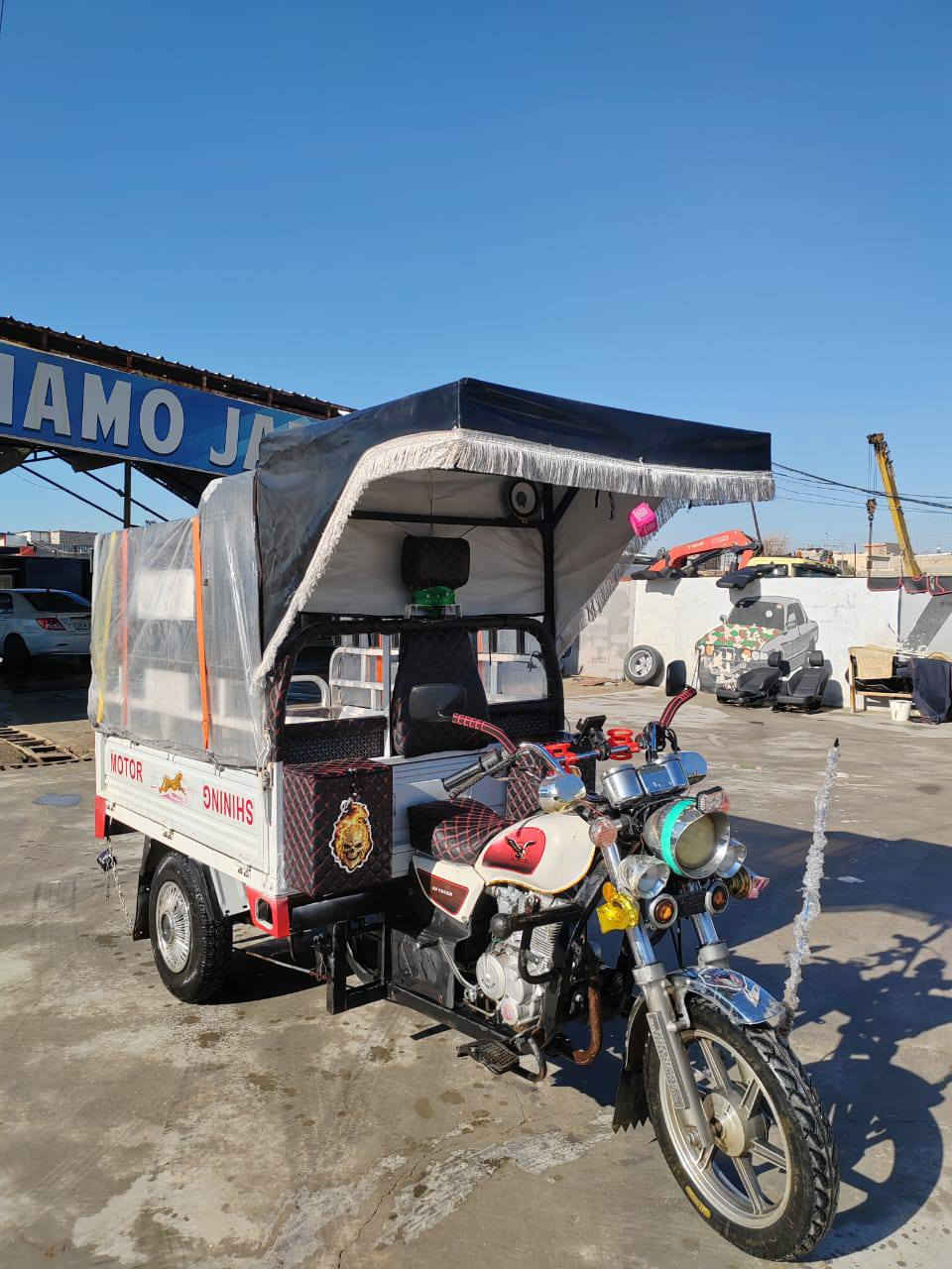 سلام عليكم عندي هاي الستوته فحل 2018 بليته للبيع أي عيب مابيها مكينه 2021 السعر خابر صاحبها اني مكلف بل نشر تحياتي للجميع ‏‪***********‬‏
