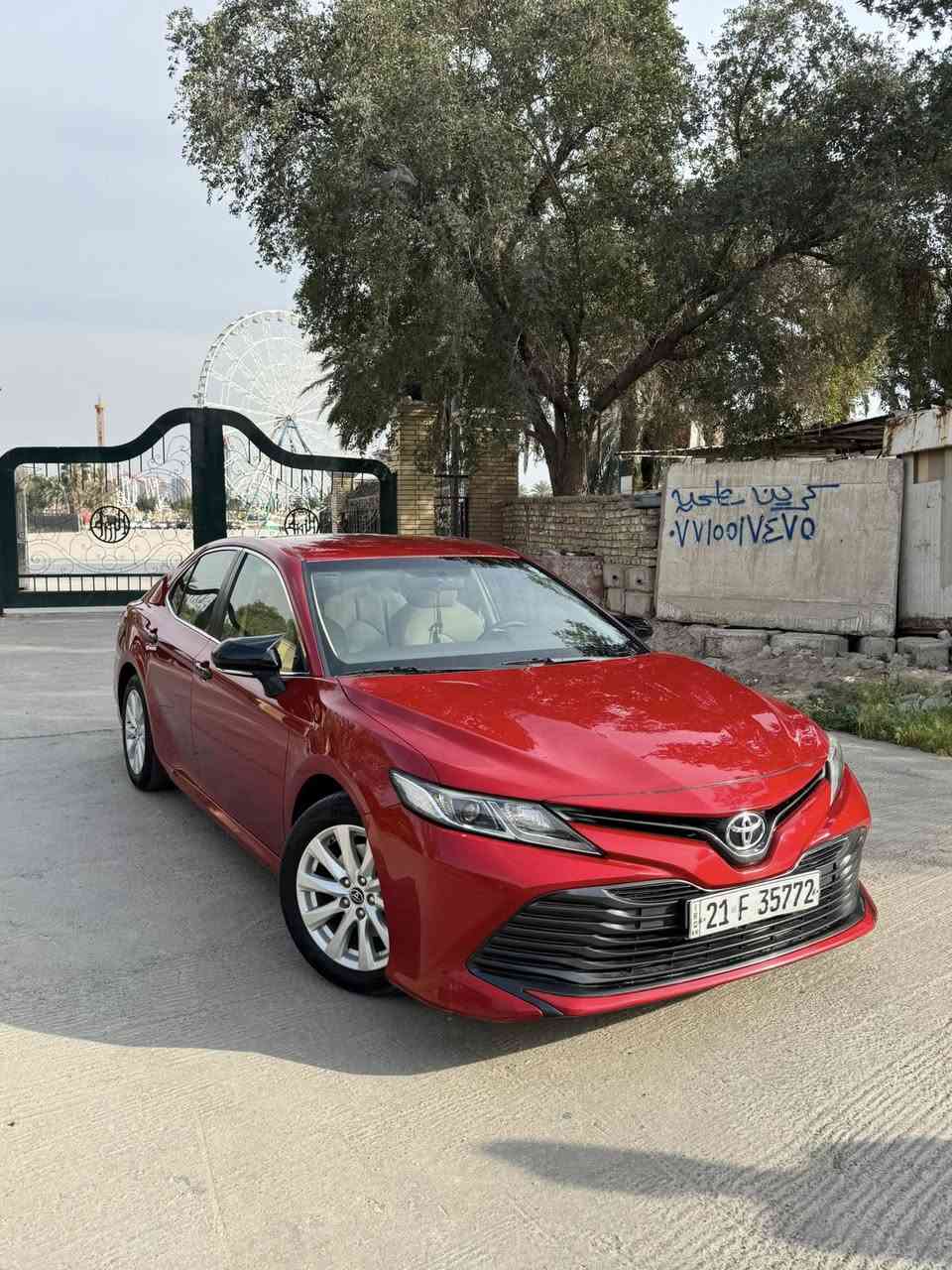 كامري 2019 خليجي كفاله ‼️
وكالة جيهان 
جديده جدا ماشيه 82 الف كيلو ‼️
رقم سلمانيه تحويل وكاله موجود
اضائه led نقط عمياء 
اوتو هولد 
هاند بريك بصمه 🥇
ويل كب
صدر محرك كير كله كفاله
بيها فقط pdr بالجاملغ اامامي
مكان السياره بغداد 
السعر 185 وبيها مجال بسيط
***********
*********** واتس ☎️
