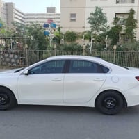 للبيع كيا فورتي 23 ماشية 32 07704400850