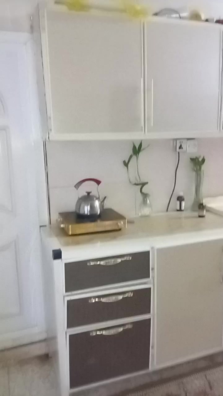 كاونتر للبيع قياس مترين ونص سعر ٣٠٠ وبي مجال
مكان شهداء العبيدي الثانيه
***********
