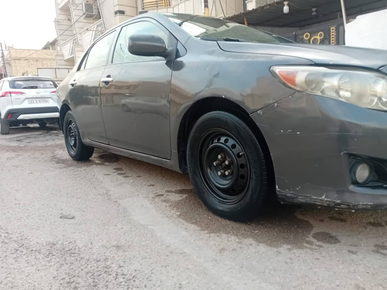 السلام عليكم 🤚  مكلف بلنشر اخوان
كورلا موديل 2009  امريكيه  بيها قطع صبع بدون دواخل كير مكينه خير وبركه تدفئه تبريد تخم تاير صدر امامي وخلفي لوك داخلها نضيف كلش البدي جارد السياره جاهزه على اخر حبايه 
وفديو توضيحي لخارج السياره مع الصور مكاني حي الجهاد الضباط السعر 83 وبيها مجال بسيط ,***********
