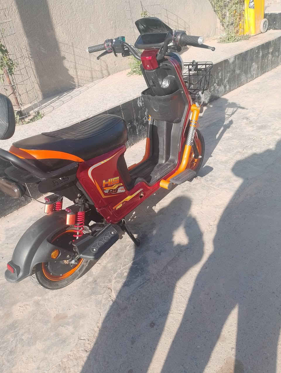 لبيع ار 9* ***********
