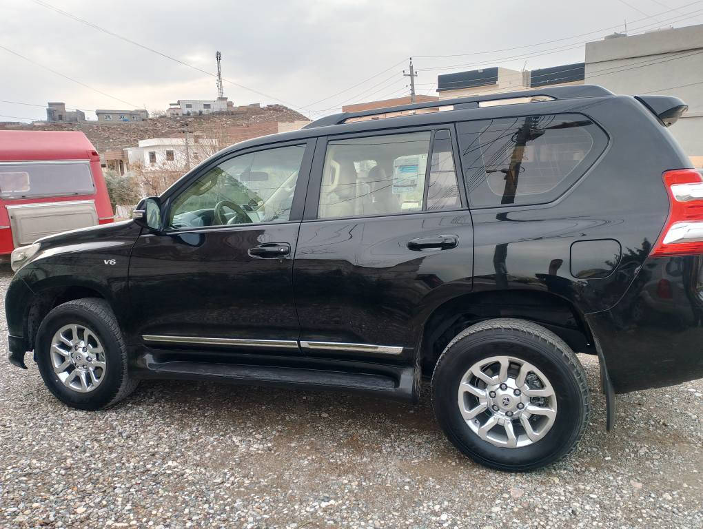 پرادومویل 2014 شەش پستون واتاV6فول مواسفات بۆیاغ دووپارچەونیوئێرباگی بەشەرت گێڕومەکینەبەشەرت سەنەوی هەزەی تازەیەژمارەی موبایل ***********کوڕەک *********** اسیا أربيل, العراق
