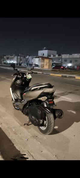 السلام عليكم
ماجستا s للبيع موديل 2017
راديتر مي 
سرعه 160
استان حساس 
دبل خلفي داخلي 
كفرات نظيفه 
كامله مكمله ما بيها اي نقص 
عدا الطوافه واكفه مال بانزين 
سعر 900 الف وبيها مجال 
مكاني بغداد الغزاليه 
رقم التواصل ***********
