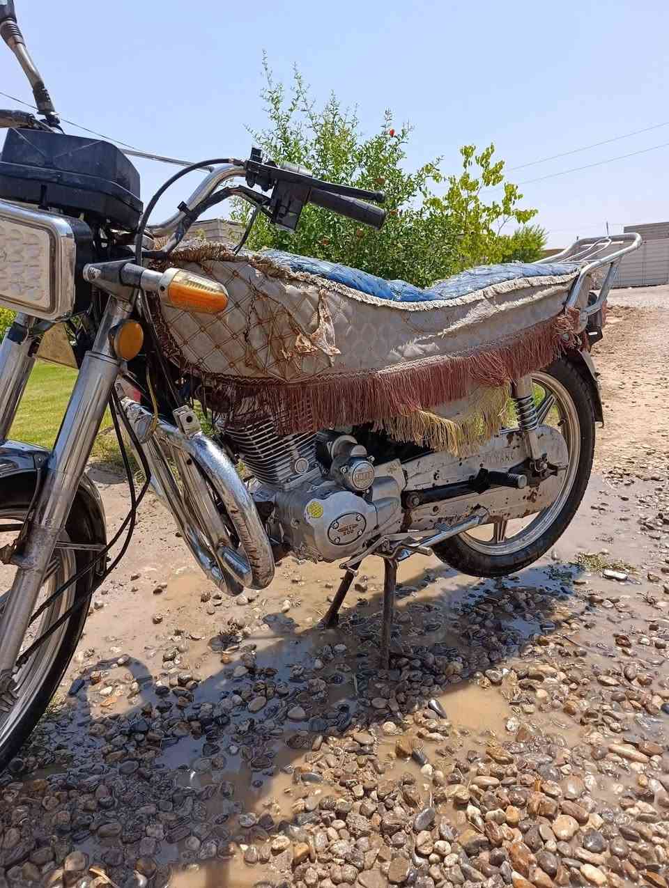 السلام عليكم موطور جني كله 22اريد اراوسه بجني دبل بلك او للبيع للاستفسار الاتصال على *********** وحي الله الجميع
