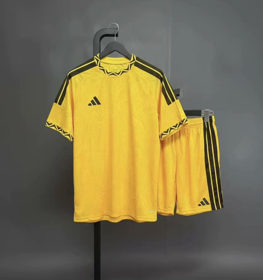 ادريس اصلي تايلندي مثقب 

تجهيز الانديه والفرق الشعبيه 

قطعه صحيحه ✅👌


**إذا كنت صاحب هذا الإعلان وتريد حذفه لأي سبب، رجاءا أرسل رسالة إلى الدعم الفني**