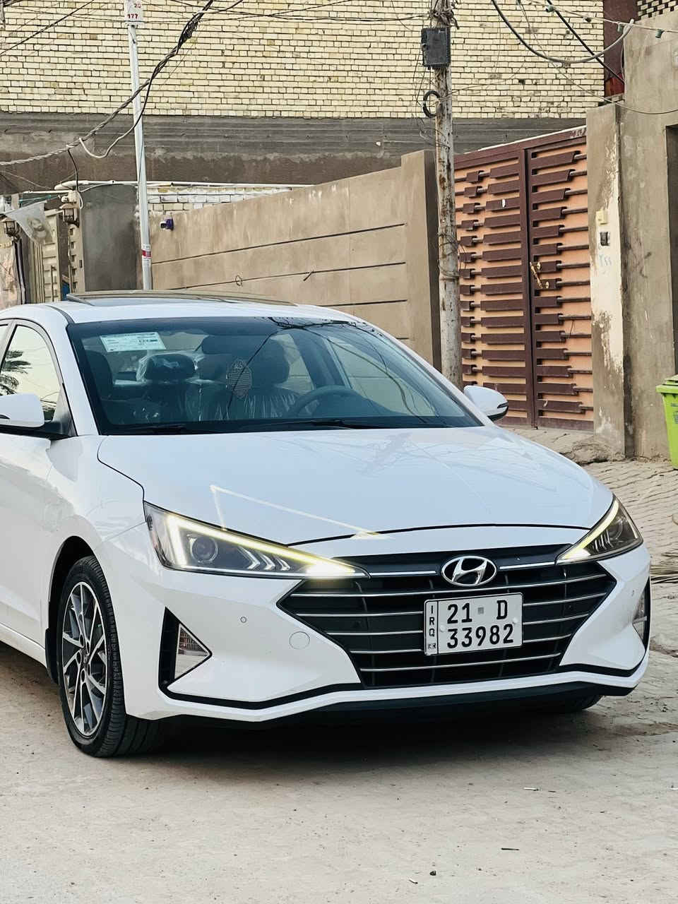 سلام عليكم النتره مديل 2020 خليجي مكفوله كفاله عامه من الشخط والرصعه والبارد والتبديل والصبغ كفاله عامه سياره جديده وضع شركه فوول موصفات للخير واحد على واحد مكينه 2000 بلادي ماشيه 60الف شرط يبيره مانزل   السعر 170 لاتصال ***********
